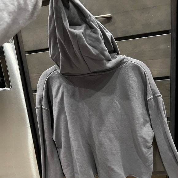 Graphic crop top hoodie - Picture 5 of 5